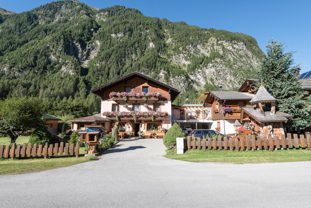 Landhaus Lackner Heiligenblut Exteriör bild
